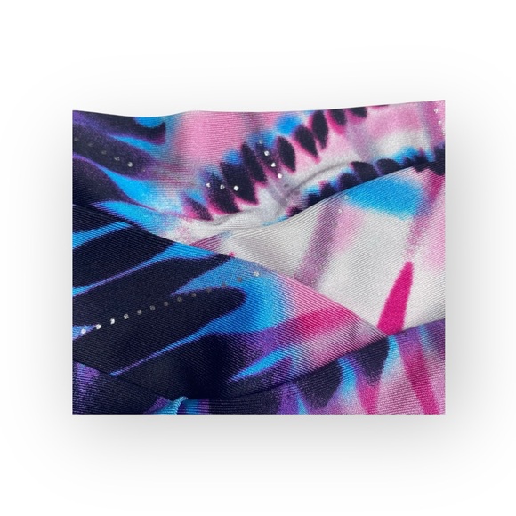 Motionwear ⍟ V-Waist Dance Gymnastic Competition Shorts ⍟ Multicolor Print ⍟ XS - Picture 7 of 16